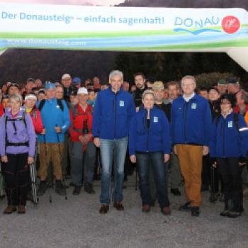  24-Stunden-Wanderung mit Start und Ziel in Schlögen - (c) Hotel Donauschlinge