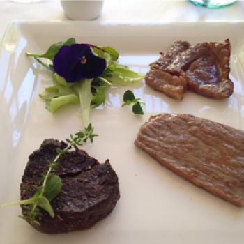 Beef Tasting Tris mit Südtiroler Filet, Kobe Rip Eye und Wagyu Roastbeef im „Hidalgo“ - © Anke Sieker