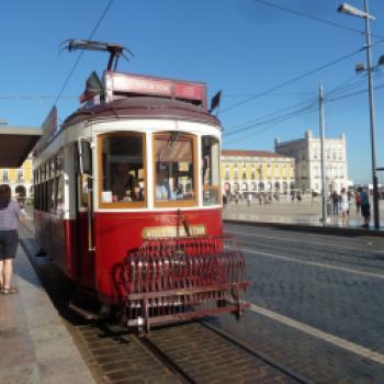 Eine Rundfahrt durch Lissabon per Bus und Straßenbahn - (c) Gabi Dräger