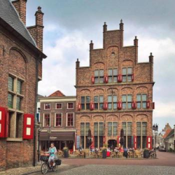 Neun historischen Hansestädte in Holland zeigen den damaligen Reichtum der Hansezeit und haben heute im Kontrast dazu zahlreiche moderne Museen, Restaurants, Cafés und Bars und viele Sterneküchen - (c) Holländische Hansa Städte
