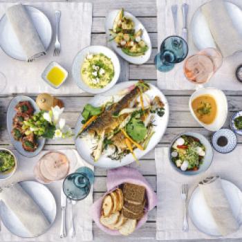 Rund 100 Betriebe im Slow Food Guide sind Genussland Kärnten Partner und zugleich auch durch das AMA-Genussregion-Siegel zertifiziert - (c) Tine Steinthaler