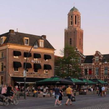 Neun historischen Hansestädte in Holland zeigen den damaligen Reichtum der Hansezeit und haben heute im Kontrast dazu zahlreiche moderne Museen, Restaurants, Cafés und Bars und viele Sterneküchen - (c) Holländische Hansa Städte
