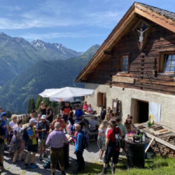 13. Kulinarischer Jakobsweg in Paznaun/Tirol - Martin Sieberer eröffnet beim 13. Kulinarischen Jakobsweg die Genuss-Wandersaison in Paznaun - (c) Sabine Zoller