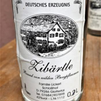 Nach einer Kostprobe vom „Zibärtle“ Edelbrand geht die Wanderung weiter - (c) Gabi Dräger