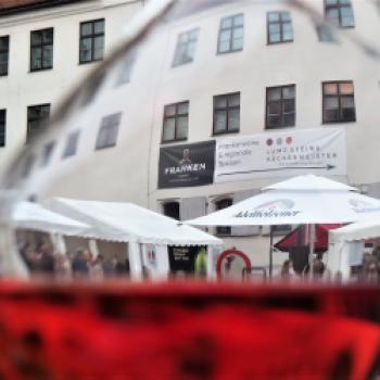Vom 5. bis 21. Juli 2019 findet das Fränkisches Weinfest im Alten Hof in München statt - (c) Jörg Bornmann