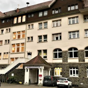 Dann gibt es noch einen Abstecher zu einem Mythos: Die Schwarzwaldklinik gibt es tatsächlich - (c) Gabi Dräger