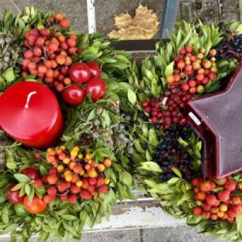 Stilvolle Adventszeit im Two in One - Adventsschmuck und selbstgebackener Kuchen in Schwabing - (c) Gabi Dräger
