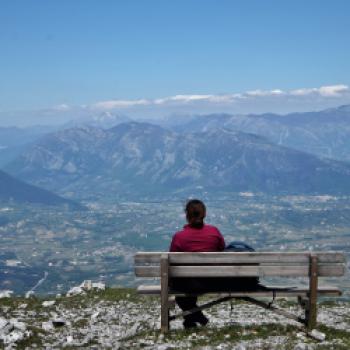Vom Gipfel des Taburno reicht der Blick bei klarer Sicht bis zum Vesuv - (c) Gabi Vögele
