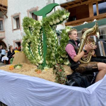 Griaß enk zum Erntedankfest - Ein Fest für die Ähre - Erntedankfest in Neustift im Stubaital - (c) Gabi Dräger