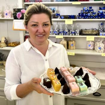 Kunst und Kaffee in Salzburg - Die traditionellen österreichischen Kaffees findet man in kleinen versteckten Cafés - (c) Gabi Dräger