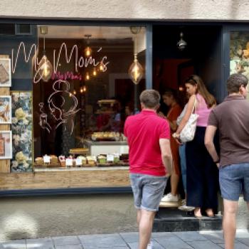 Kunst und Kaffee in Salzburg - Die traditionellen österreichischen Kaffees findet man in kleinen versteckten Cafés - (c) Gabi Dräger
