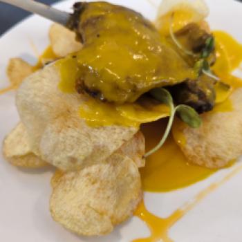 Huhn mit Patatas in Burgos Burgos - (c) Philip Duckwitz