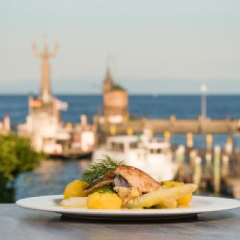 Frischer Fisch auf den Tisch – die BodenseefischWochen 2024 - (c) MTK/Chris Danneffel