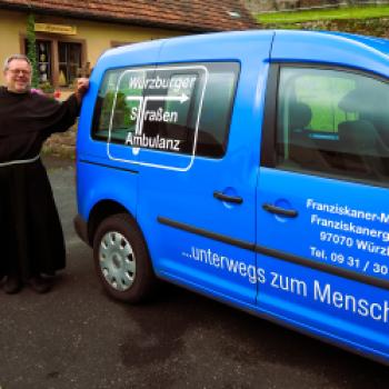 Der gelernte Krankenpfleger betreut an zwei Tagen in der Woche die Würzburger Straßenambulanz für Wohnungslose - (c) Sabine Ludwig