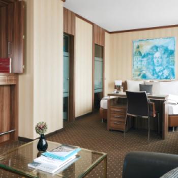 Ein kulinarischer Hotel-Ankerplatz mit Sterne-Restaurant - das Living Hotel Düsseldorf - (c) Living Hotels