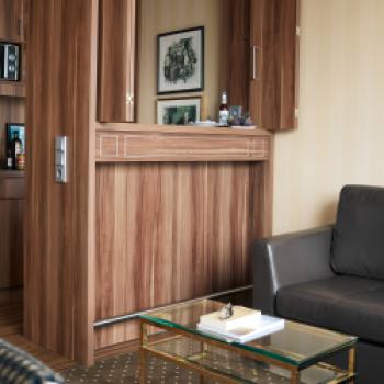 Ein kulinarischer Hotel-Ankerplatz mit Sterne-Restaurant - das Living Hotel Düsseldorf - (c) Living Hotels