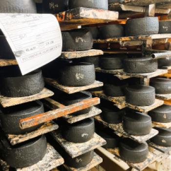 Toskanischer Schinken, hauchdünn aufgeschnitten, goldgrünes Olivenöl, Fenchelsalami und ein Stück Pecorino, der berühmte toskanische Schafskäse – schon beim Gedanken daran läuft einem das Wasser im Mund zusammen - (c) Hannelore Fisgus