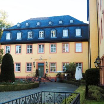 Im Schloss Gedern kocht Küchenmeister Hubertus Schultz seine Vogelsberger Gerichte - (c) Jörg Bornmann