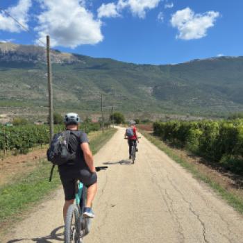 E-Bike Tour (eine entlang der Küste ist Programmpunkt, weitere optinal) - (c) Casa Abruzzo