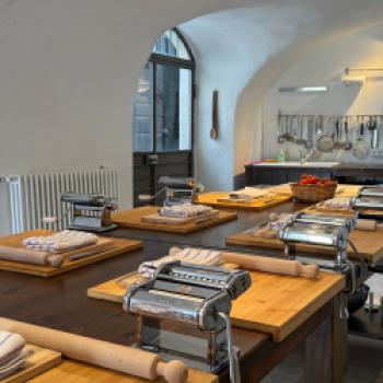 Die Casa Abruzzo bietet eine gut ausgestatte, große Küche für unsere Kochkurse - (c) Casa Abruzzo