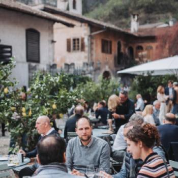 Am 11. und 12. April 2026 ist es wieder soweit: Einer der schönsten Termine im Weinjahr steht bevor. Das Weingut Alois Lageder lädt zur SUMMA ein - (c) Tenuta Lageder