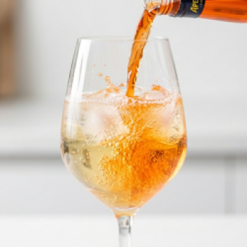 Aperol Spritz selber machen: Rezept, Varianten und Ideen für Sommerabende