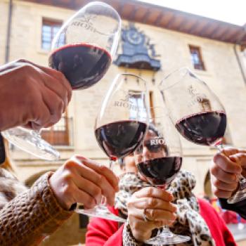 Herbst in Rioja: Wenn Weinlandschaften zwischen Reben, Architektur und Genuss zur Bühne werden - (c) CRR Rioja