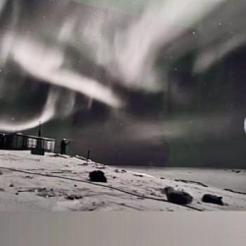 „Ragnar Axelsson. Greenland“: Ausstellung im Kunstfoyer der Versicherungskammer Kulturstiftung macht die Arktis als Brennpunkt von Klimawandel, Geopolitik und Energiewende sichtbar - (c) Gabi Dräger