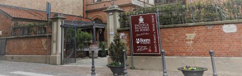 Seit 23 Jahren kocht Palluda – Jahrgang 1971 - im eigenen Restaurant, dem All’Enoteca in Canale - (c) Maren Recken Seit 23 Jahren kocht Palluda – Jahrgang 1971 - im eigenen Restaurant, dem All’Enoteca in Canale - (c) Maren Recken