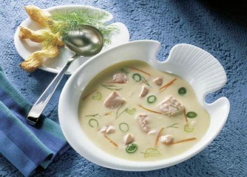 Gourmet Fischsuppe mit Lachs - (Wirths PR) Gourmet Fischsuppe mit Lachs - (Wirths PR)