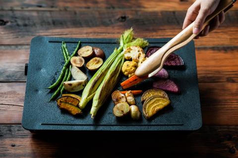 Der abien MAGIC GRILL - Minimalistisches Design für die moderne Küche - (c) abien Der abien MAGIC GRILL - Minimalistisches Design für die moderne Küche - (c) abien