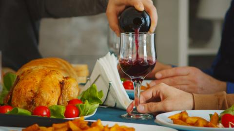Die besten Weinsorten für Steak, Lamm und rotes Fleisch